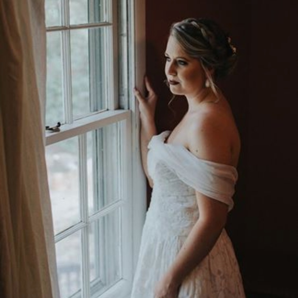 Beautiful Galina Wedding Gown- Size 12